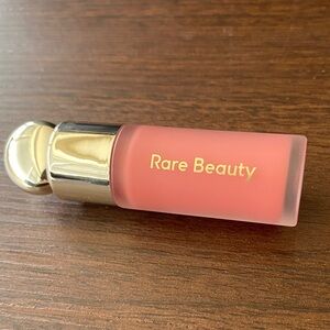 Rare Beauty Mini Soft Pinch Blush in Happy